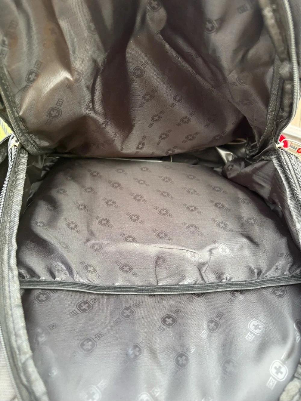 Swissgear SO NICE Backpack Red Black UNUSED Back To School Travel Bag